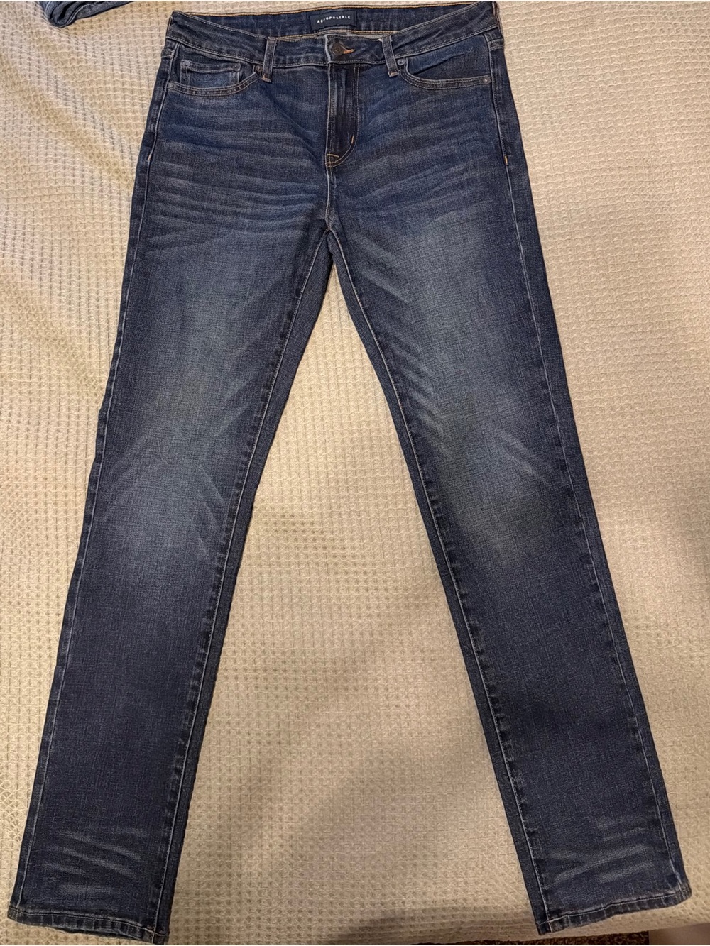 Aeropostale Men's Slim Jeans in Dark Blue Wash
